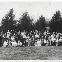 Maryfield and  Zigler family members (ca. 1906-1907)