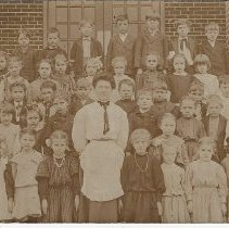 Lela Lee and other students at an unidentified school (ca. 1900-1910)