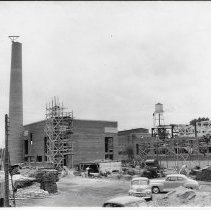 Expansion of U.S. Rubber factory in Washington (ca. 1950)