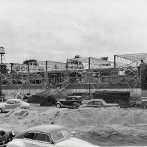 Expansion of U.S. Rubber factory in Washington (ca. 1950)