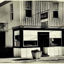 White Steamer restaurant in Washington (ca. 1970-1980)