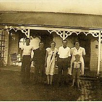 Mr. & Mrs. Zensa Wininger & children (ca. 1940 -1950)