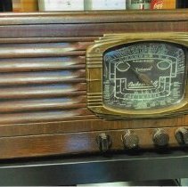 Packard Bell radio