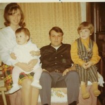 Chandler, Judy ;Michelle ;Terry ;Scott