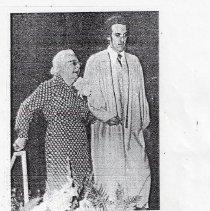 1979 article about Lena Dunn receiving award from Vincennes University