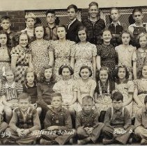 6th grade students at Jefferson School (1939)