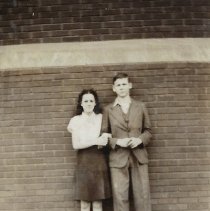 Dickie Hill & Vera Kilps at Jefferson School (1941)