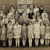 Fifth grade students at the Plainville School (1929)