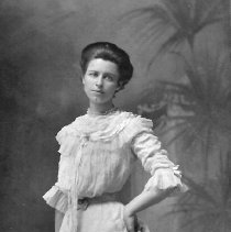 Daisy Ola (Hart) Roberts (1881-1921)