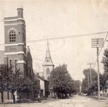 East Walnut Street in Washington (ca. 1909)