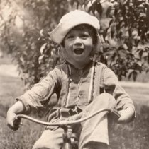 Carl R. Luder (1921-2007)