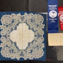 Hankerchief with tatting (ca. 1890)