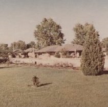 Dewey's Motor Court in Washington (ca. 1945-1955)