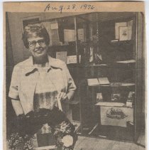 GAR memorial wreath on display at the Daviess County Courthouse (1976)