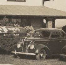 Don Hinkle's automobile that he sold in 1943