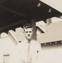 Ray Leonard Hart (1922-2007)