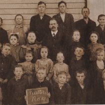 Cdv Leonard at No. 19 Nutter School (ca. 1908)