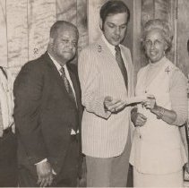 1972 check presentation in Washington