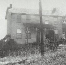"Hole-in-the-wall" saloon in Lettsville (ca. 1945)