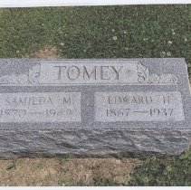 Gravestone of Edward & Samilda Tomey