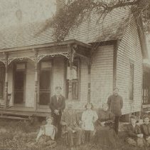 Francis & Loretta Bales and their family (ca. 1907)