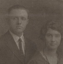 William McKinley "Bill" Gee & Callie L. (Bales) Gee (1923)