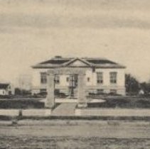 Cabel Park & Washington Carnegie Library (1905)