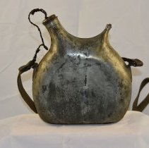 French 2-liter Canteen