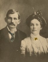 Robert and Hulda Loveless 1904