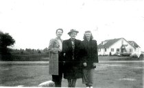 ca 1950 Nutter family women