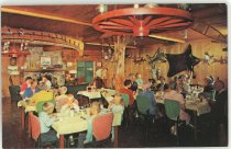 Dining room at Keego Lodge