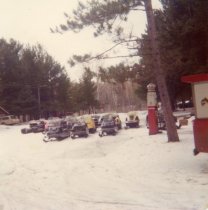 ca 1970s Dimmick's Circle Lily Lodge