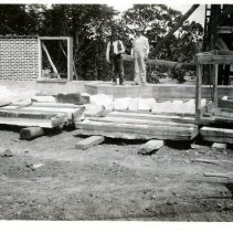 SCHOOL / HHS BUILDING OF