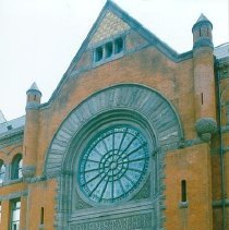 U.s. Entrance, Rose Window And Canope