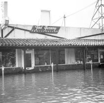 Flood, Walnut Creek Businesses, Ted Gurney Photography, Phillips Liquor, Street Views, Locust St.