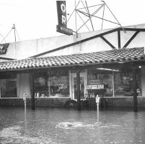 Flood, WC Businesses, Ted Gurney Photography, Sports and Games, Street Views, Locust St.