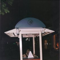 WC Businesses, Broadway Plaza