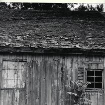 barn
