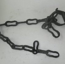 Shackle
