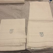 Bath towels