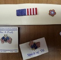 Assortment of American Bicentennial lapel pins