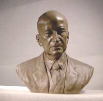 Bust of Man (with suit)