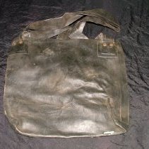 Back, straps more visible