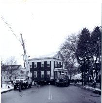 #48 Broadway being moved