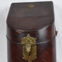 Entire Object, showing lock