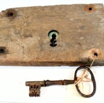 Back of key and lock