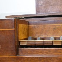 Detail - Bottom octave from side