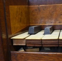 Detail - Bottom seven keys and wood pieces underne