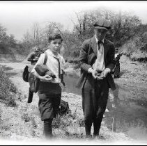 Buffalo Society of Natural Sciences Nature Club Field Trip - Boys with Specimen