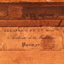 Souriant_before_detail